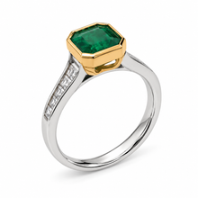 Emerald & Diamond Ring