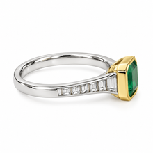 Emerald & Diamond Ring
