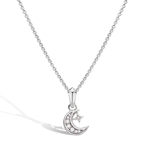 Céleste Crescent Moon Necklace