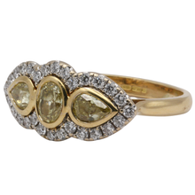 Yellow Diamond Cluster