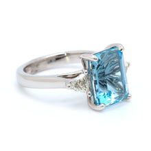 Aquamarine & Diamond Ring