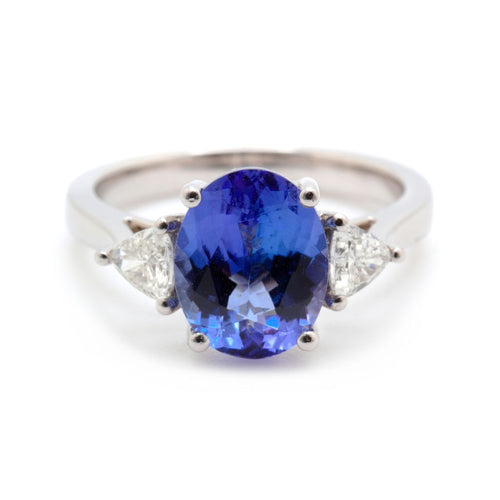 Tanzanite & Diamond Ring