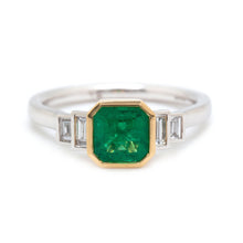 Emerald & Diamond Ring