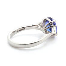 Tanzanite & Diamond Ring