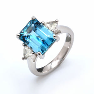 Aquamarine & Diamond Ring